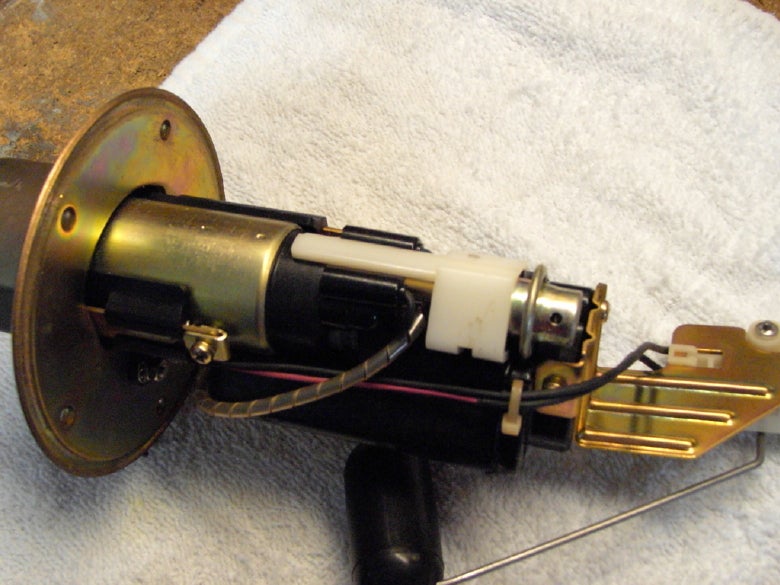 Suzuki Gsx Rfuel Pressure Regulator Assembly Suzuki Gsx Rfuel Pressure Regulator Assembly